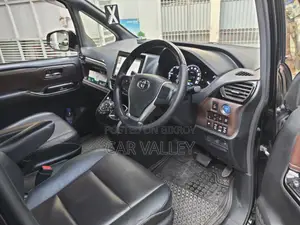 Toyota Esquire GI 2018