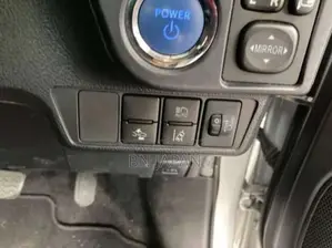 Toyota Axio EX Silver Hybrid 2020