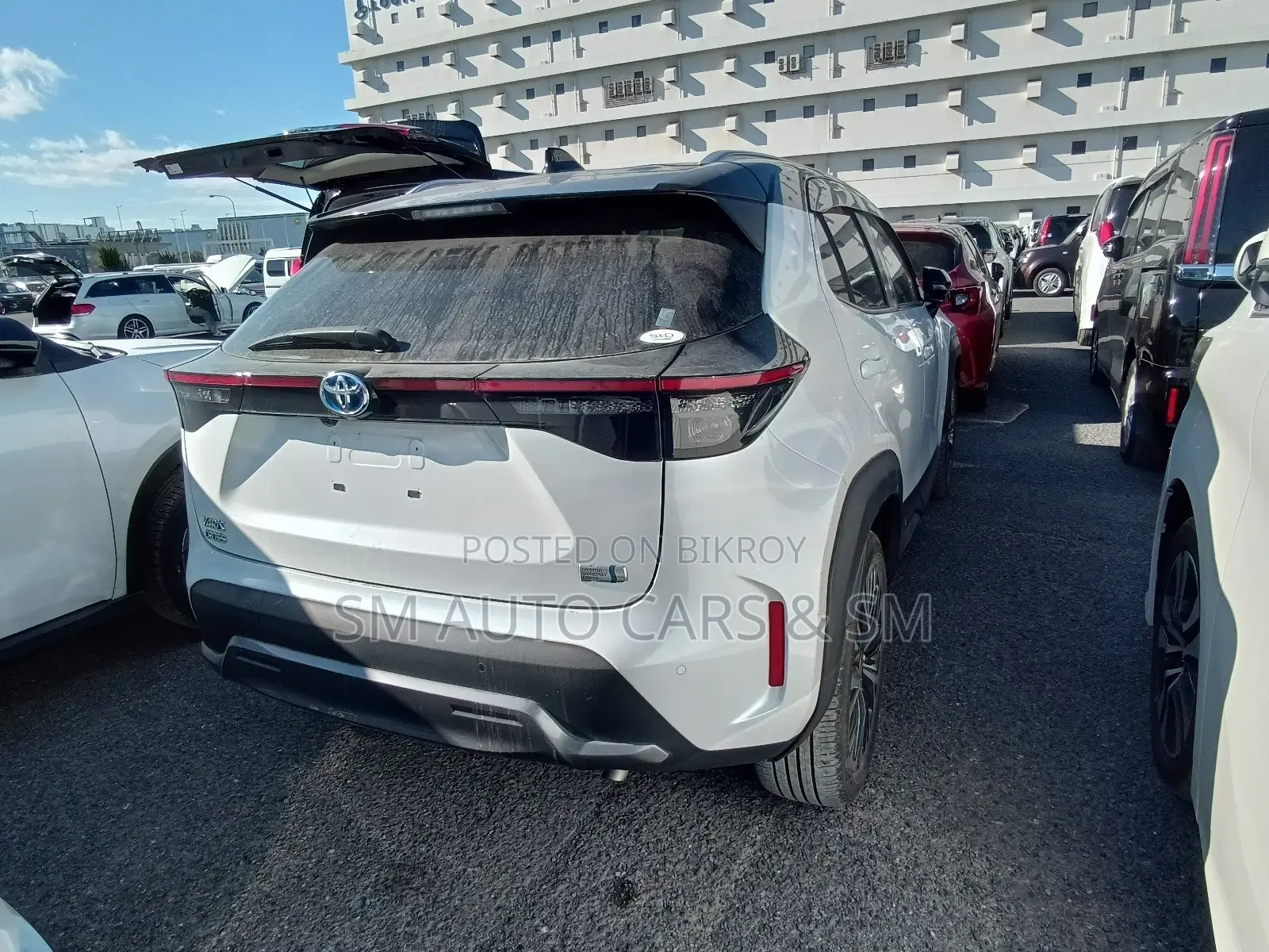 Toyota Yaris Cross Z Pearl/Black 2Tone 2022