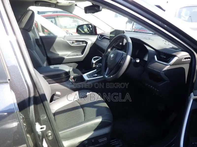 Toyota RAV4 G HYBRID 2023
