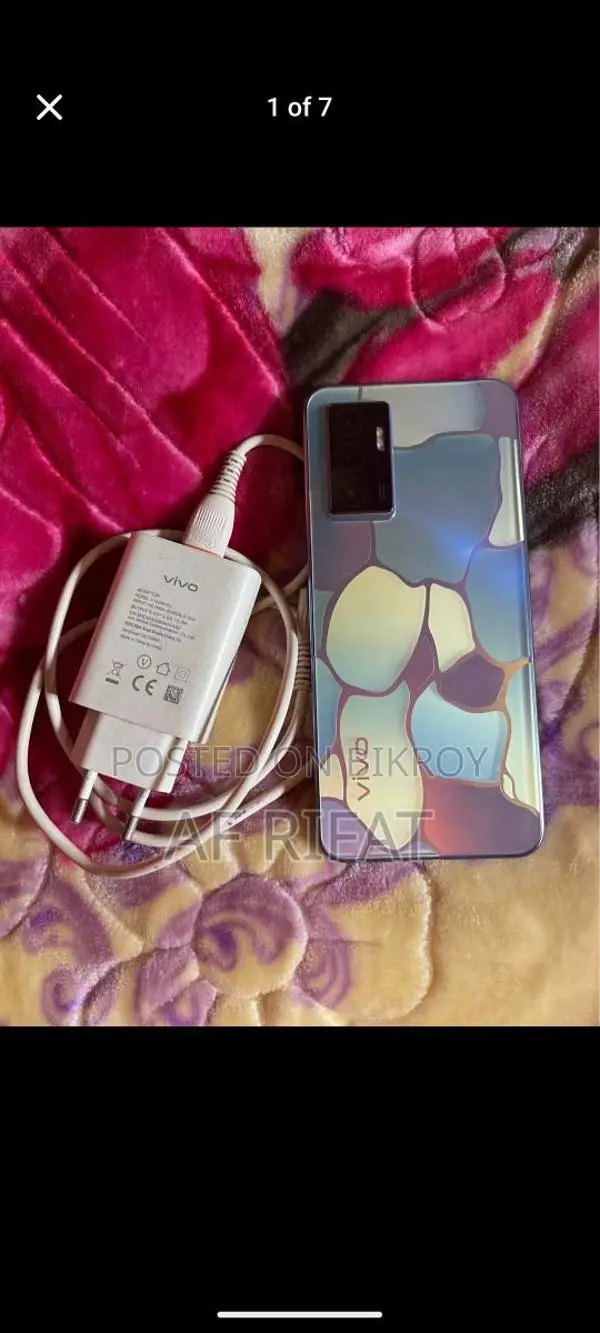 Vivo Y75 (Used)