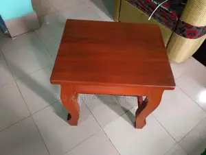 টি টেবিল বিক্রয় করা হবে