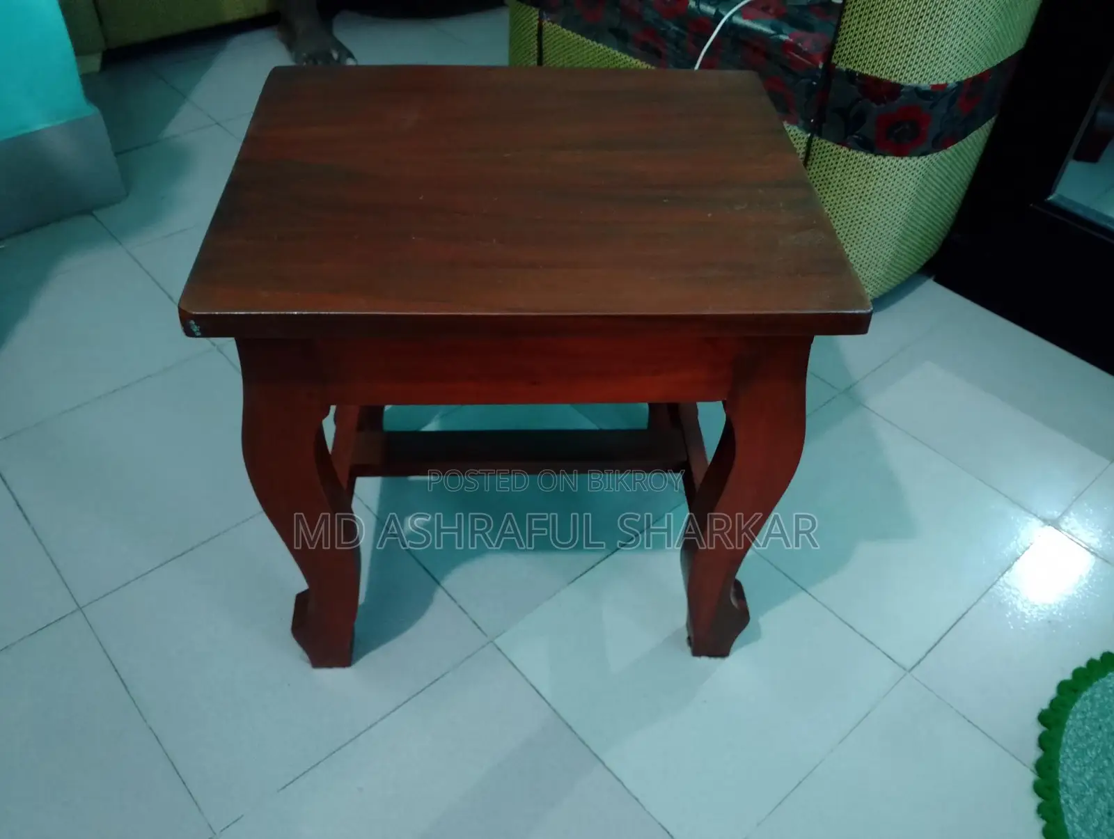 টি টেবিল বিক্রয় করা হবে