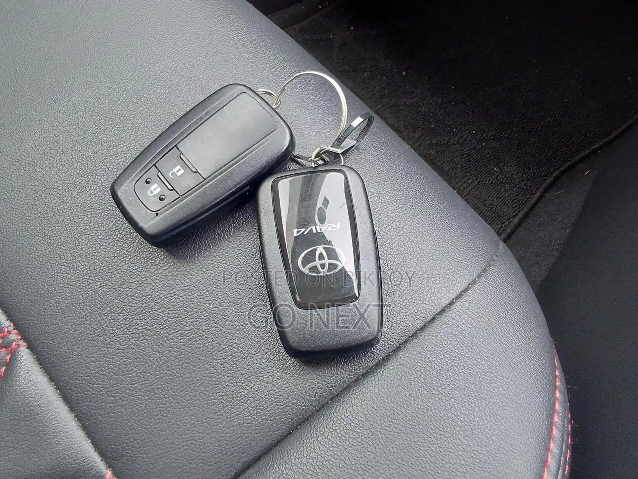 Toyota RAV4 X PACKAGE 2020