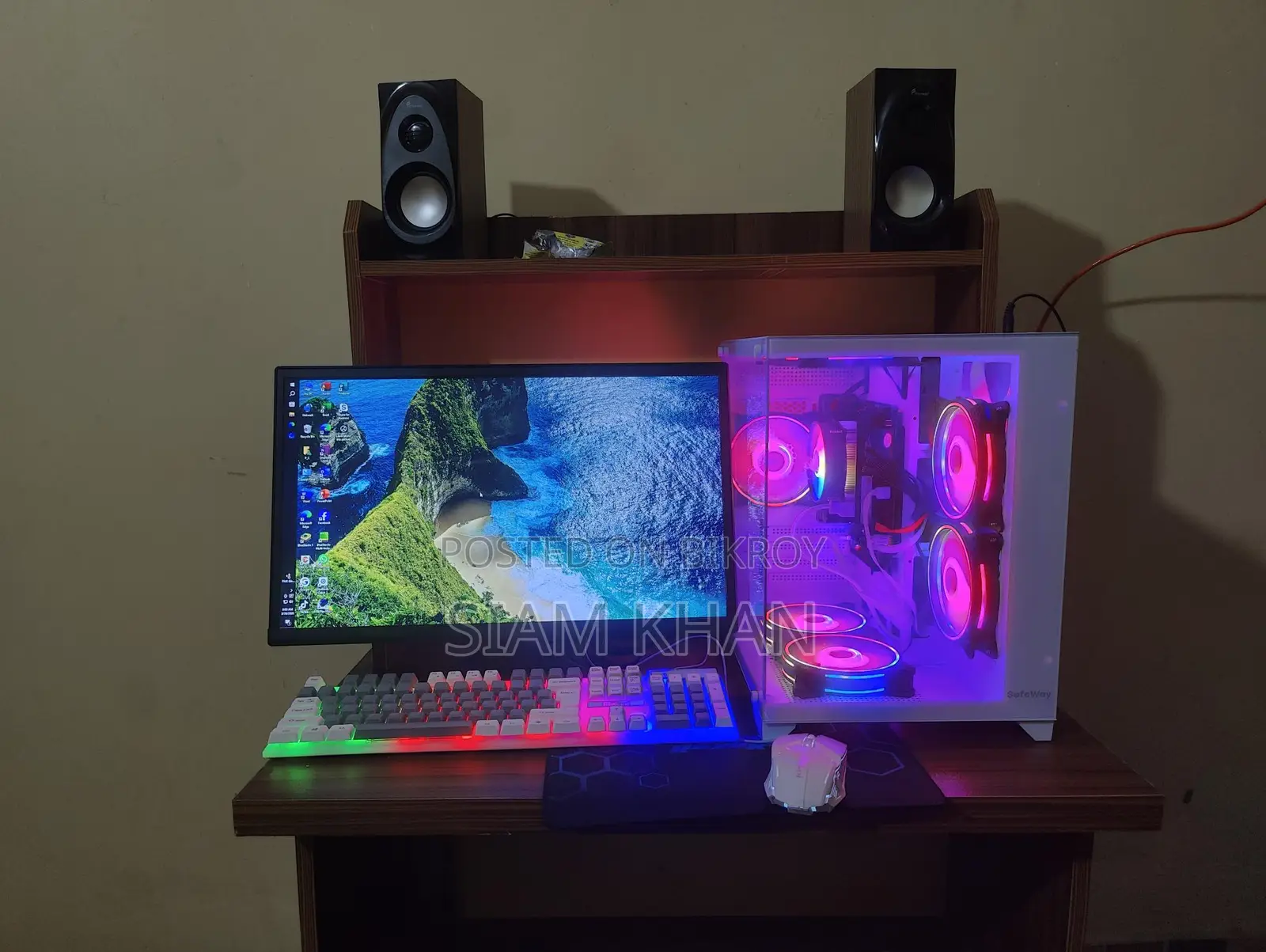 Desktop for sale