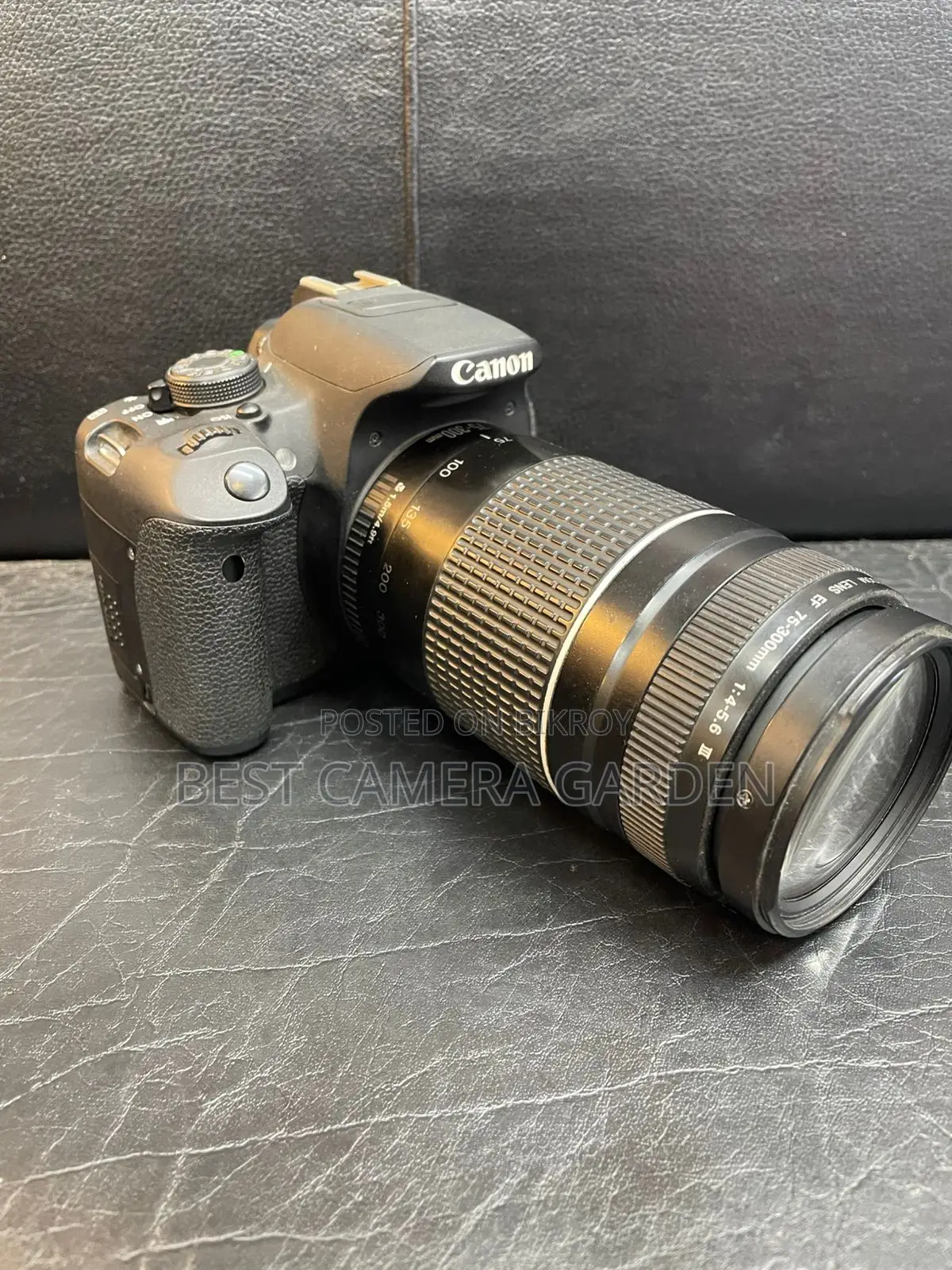 📸 Canon 700D with 75-300mm Lens Combo – For Sale!