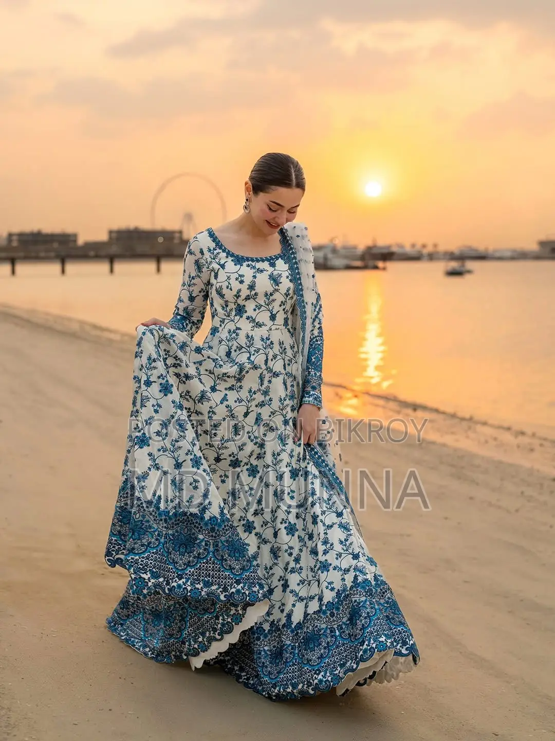 Hania Amir 2 Pis