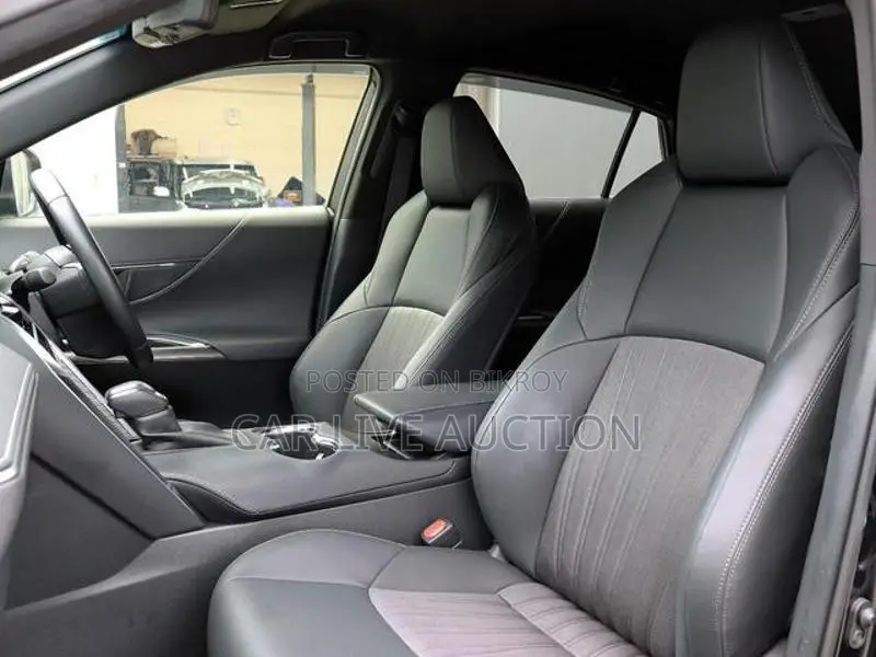 Toyota Harrier HYBRID G 2021