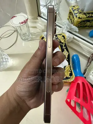 Apple iPhone 16 Pro Max (Used)