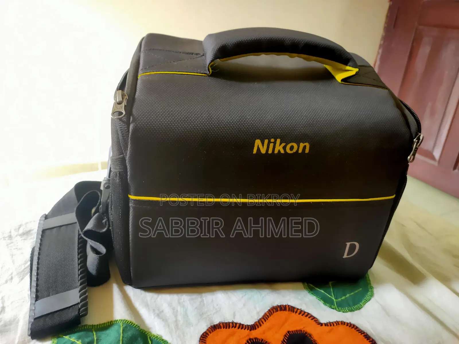 Nikon D3500 Camera body  + 70-300 mm Zoom Lens Combo
