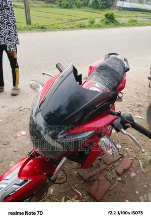 TVS Apache RTR 160 2V 2018 Red