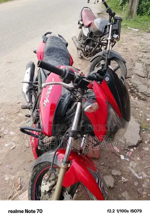 TVS Apache RTR 160 2V 2018 Red