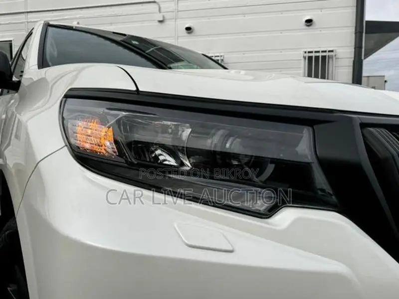 Toyota Land Cruiser Prado 2021