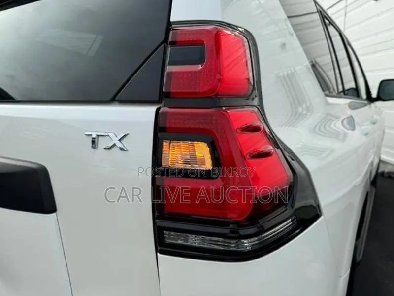 Toyota Land Cruiser Prado 2021