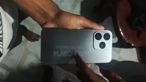 Realme 15T (Used)