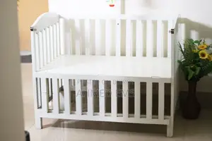 baby cot