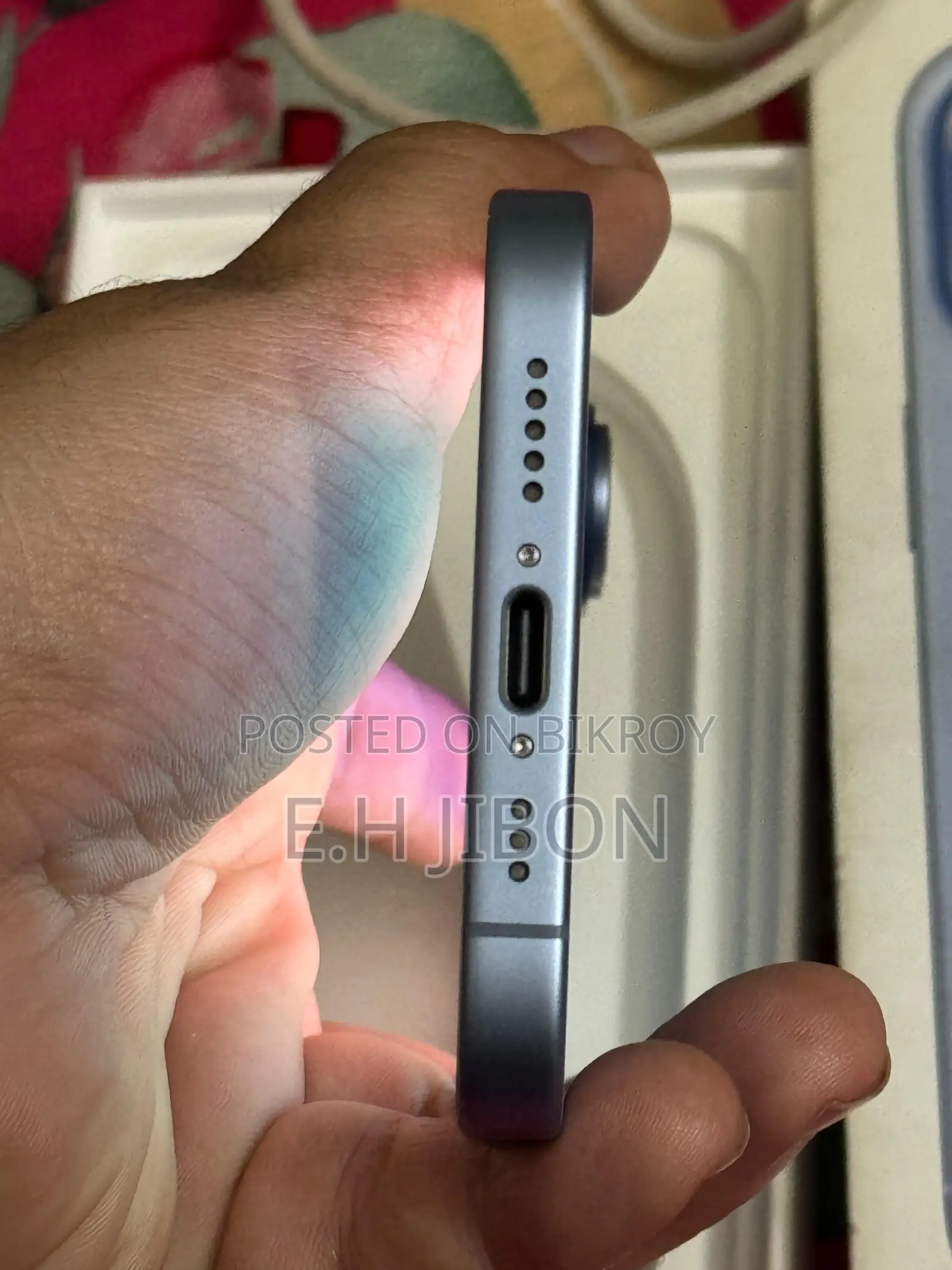 Apple iPhone 17 Global Variant (Used)