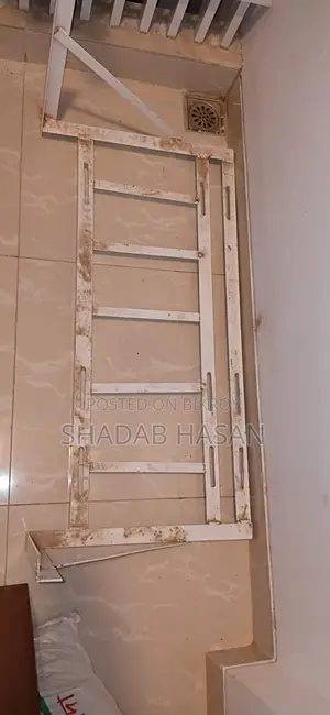 AC Outdoor Bracket (Angle)
