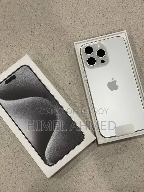 Apple iPhone 15 Pro Max 256 GB White