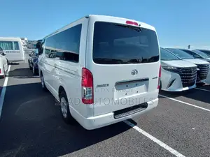 Toyota Hiace Super gl 2021