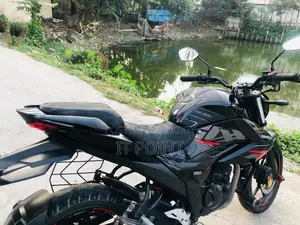 Suzuki Gixxer SF FI 2024 Black