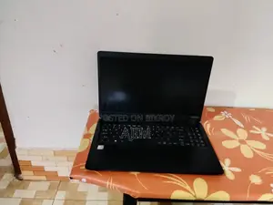 Laptop Acer 4GB Intel Core I3 SSD 1T