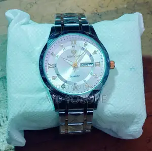 Binbond Original Men’s Stainless Steel Watch.