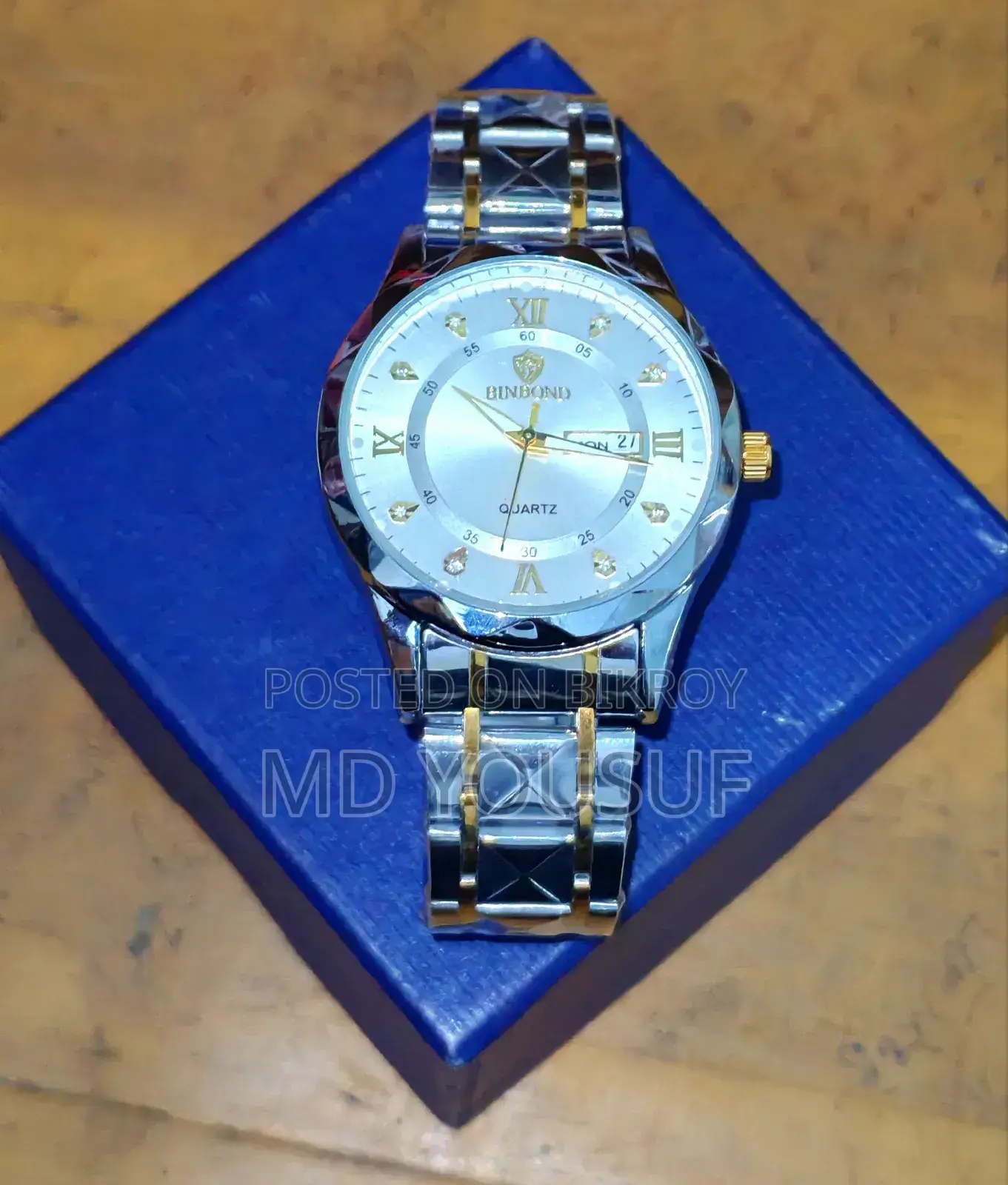 Binbond Original Men’s Stainless Steel Watch.