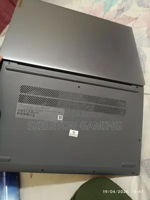 Laptop Lenovo Ideapad 3 8GB AMD Ryzen 5 SSD 512GB