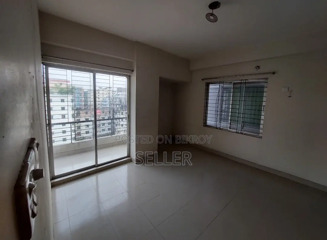 3bdrm Apartment in Nova Momtaz Mahal, Mohammadpur for rent
