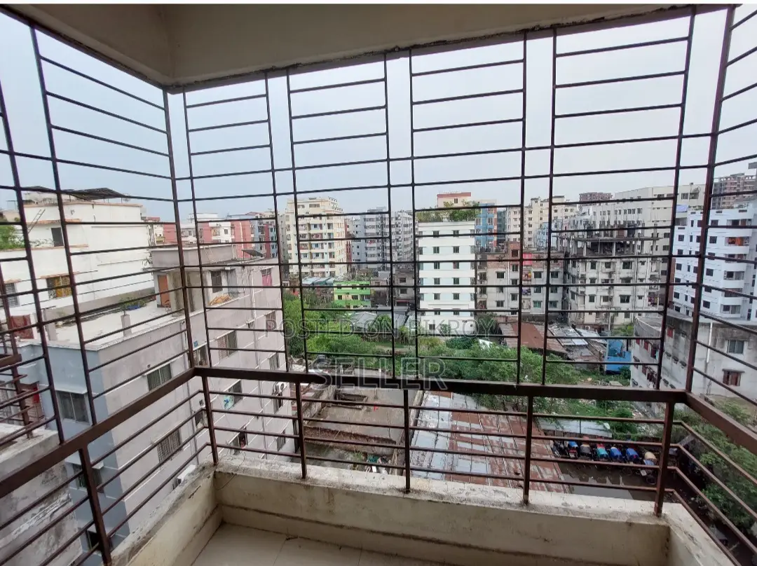 3bdrm Apartment in Nova Momtaz Mahal, Mohammadpur for rent