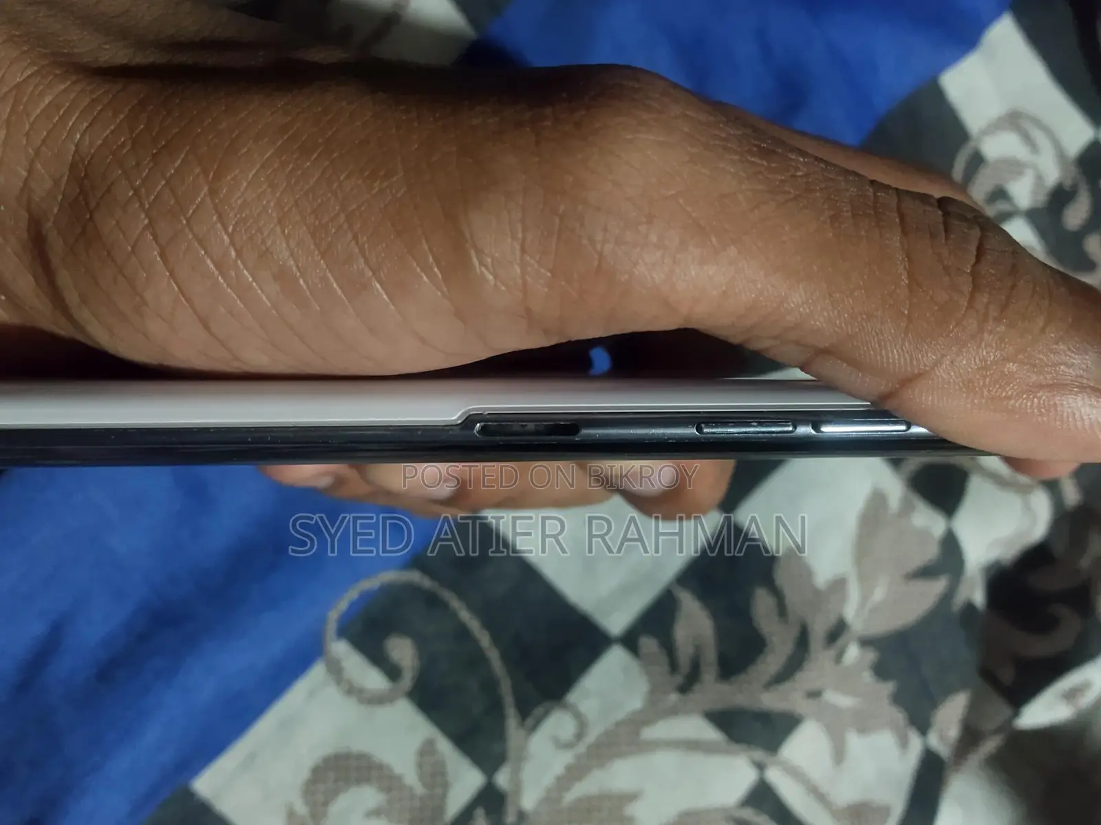 LG Velvet 5G . (Used)