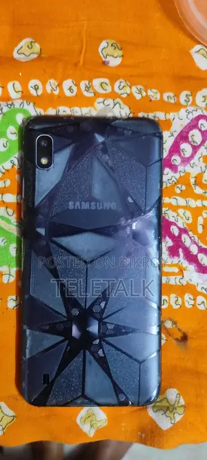 Samsung Galaxy A10 ram-2rom-32 (Used)