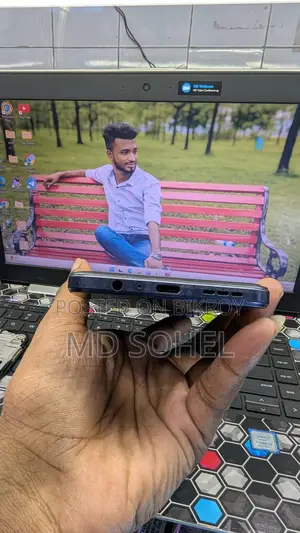 Motorola G85 . (Used)