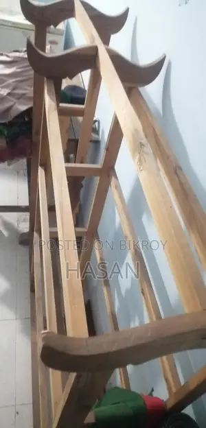 আলনা বিক্রি করা হবে