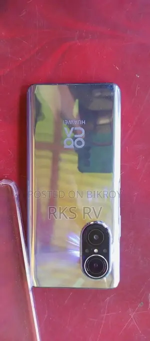 Huawei Nova 9 SE 8 128 (Used)