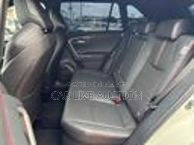 Toyota RAV4 PHEV G 2021