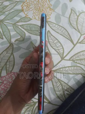 Xiaomi Redmi Note 9 . (Used)