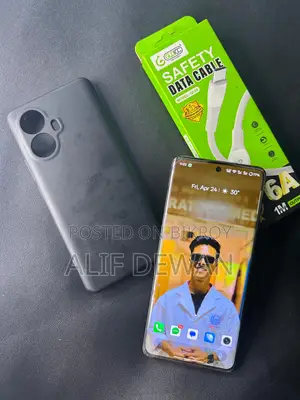 Realme 10 Pro Plus 12/256 (Used)