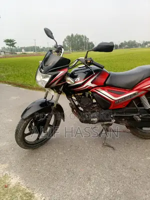 টিভিএস মেট্রো প্লাস . ২০১৯