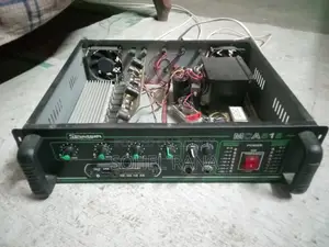 Amplifier 200 Watt Stereo