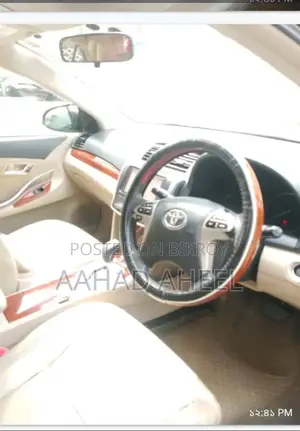 Toyota Premio 2013 Maroon