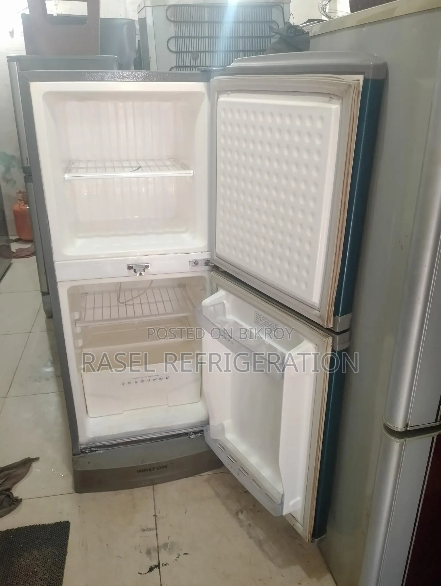 9 CFT walton ফিরিজ বিক্রি করা হবে