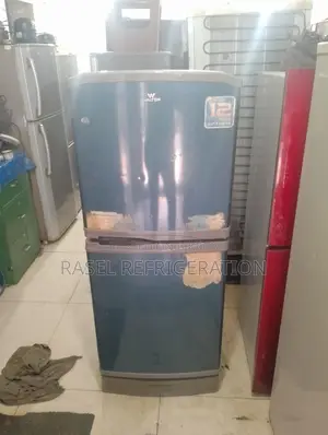 9 CFT walton ফিরিজ বিক্রি করা হবে