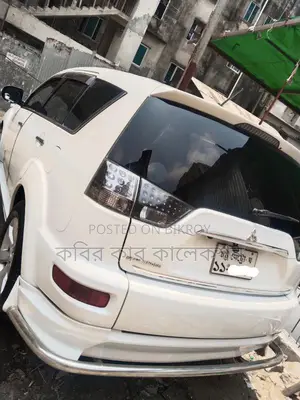 Mitsubishi Outlander Roadest 2010