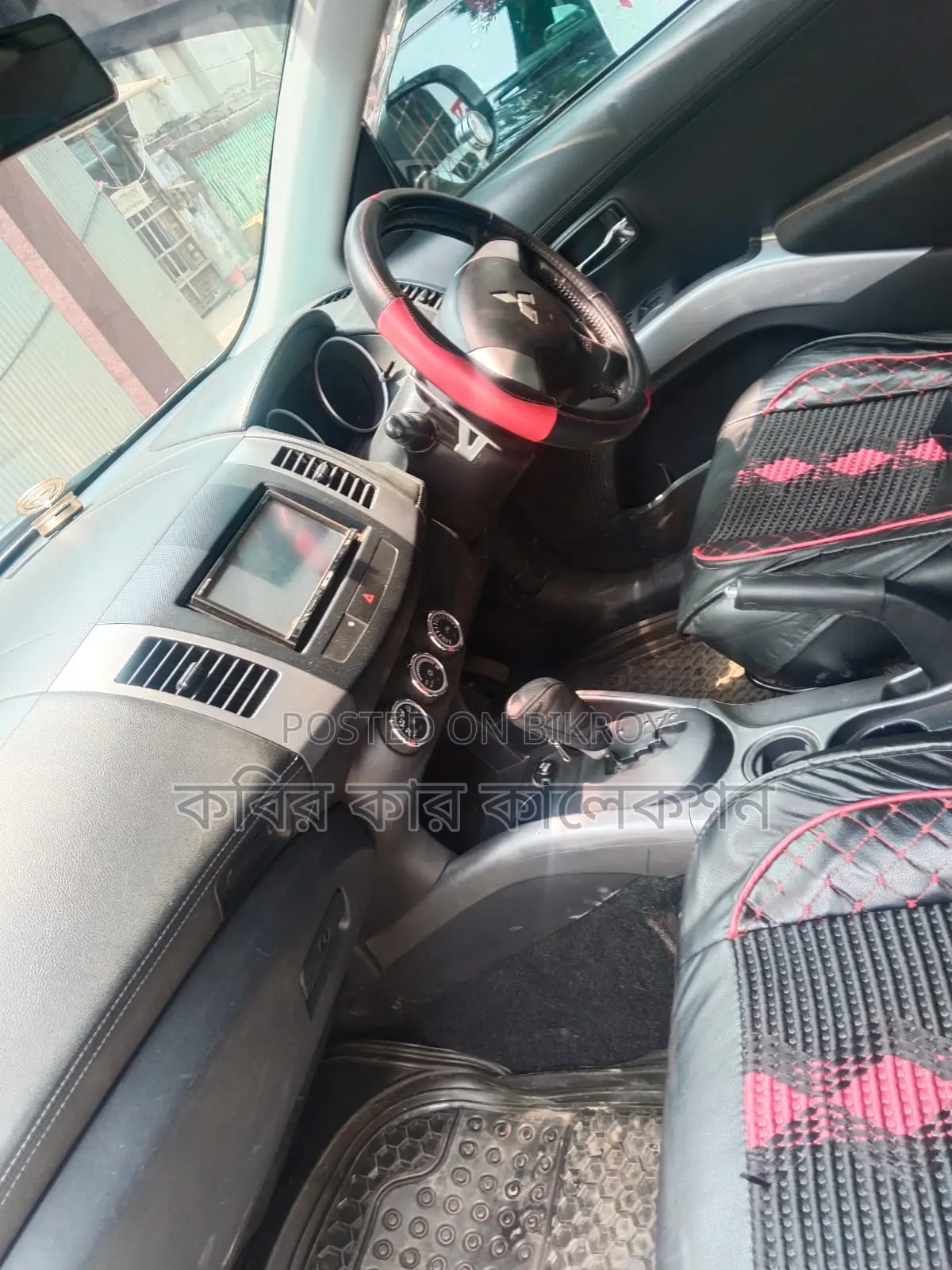 Mitsubishi Outlander Roadest 2010