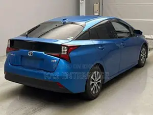 Toyota Prius A ELECTRIC BLUE HYB 2021
