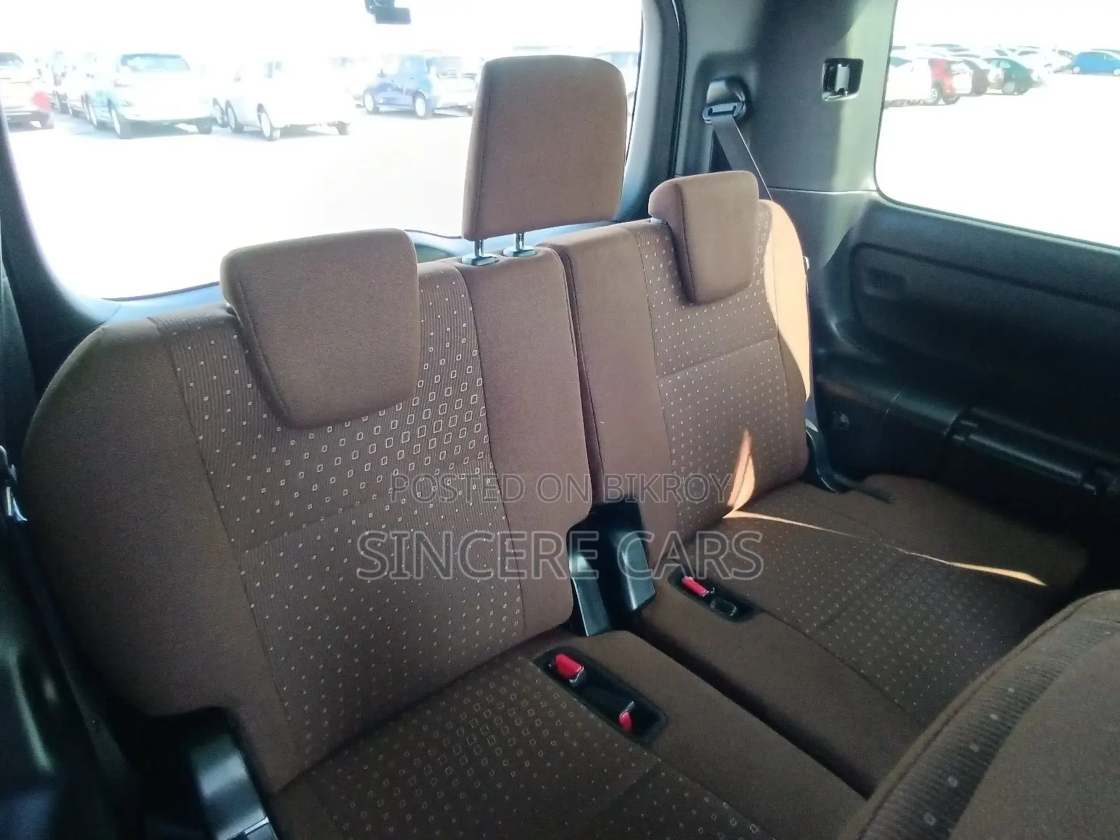 Toyota Noah G NON HYB SUNROOF 2020