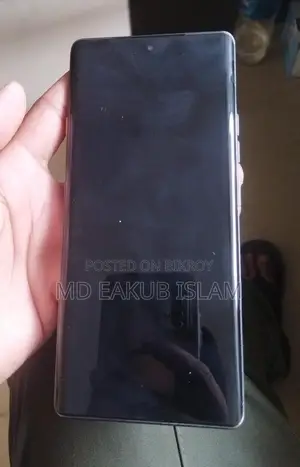 Tecno camon 40 pro (Used)