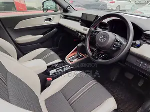 Honda Vezel E: HEV PLAY-- 2021
